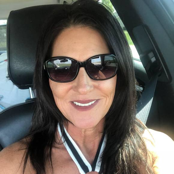 Meet your Posher, Angie - Picture 1 of 1